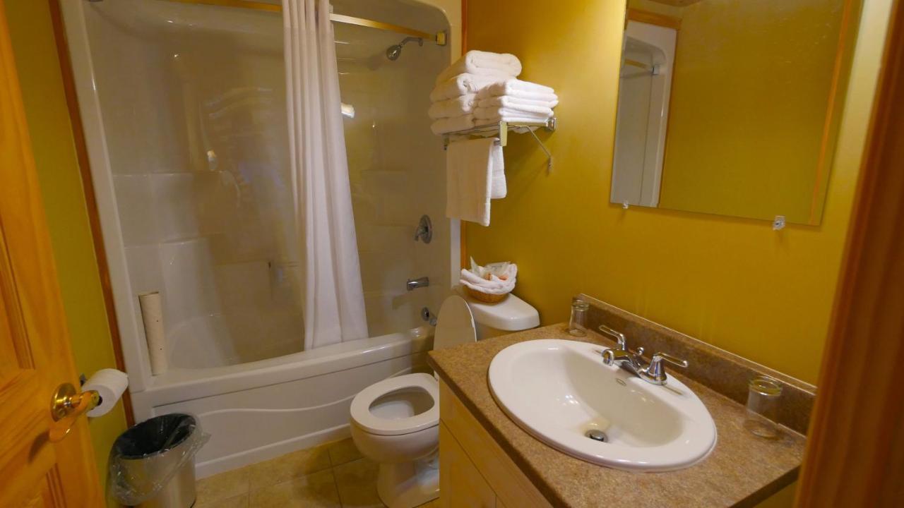 Pictou Lodge Beach Resort Resort Pictou