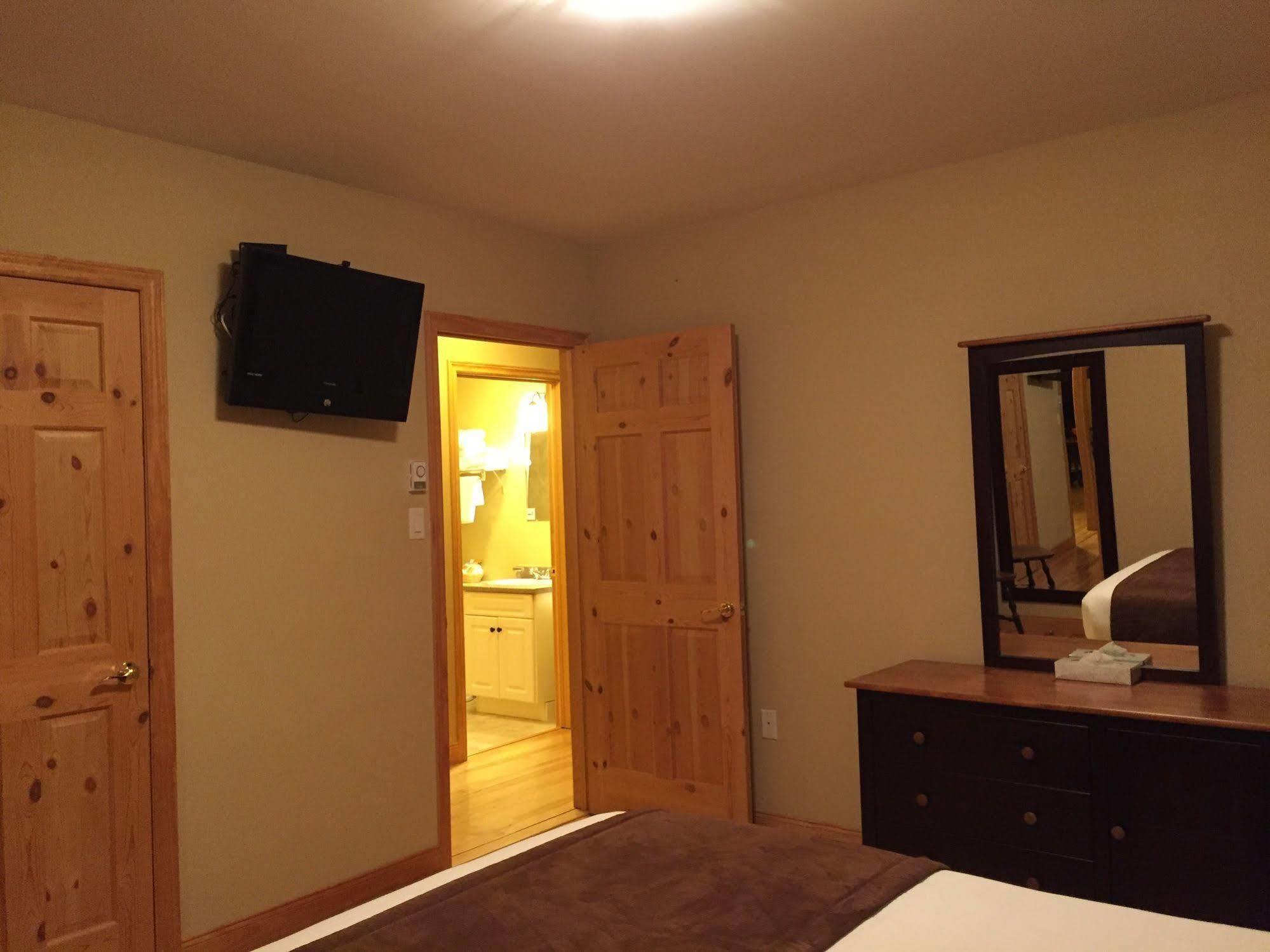 Pictou Lodge Beach Resort Pictou