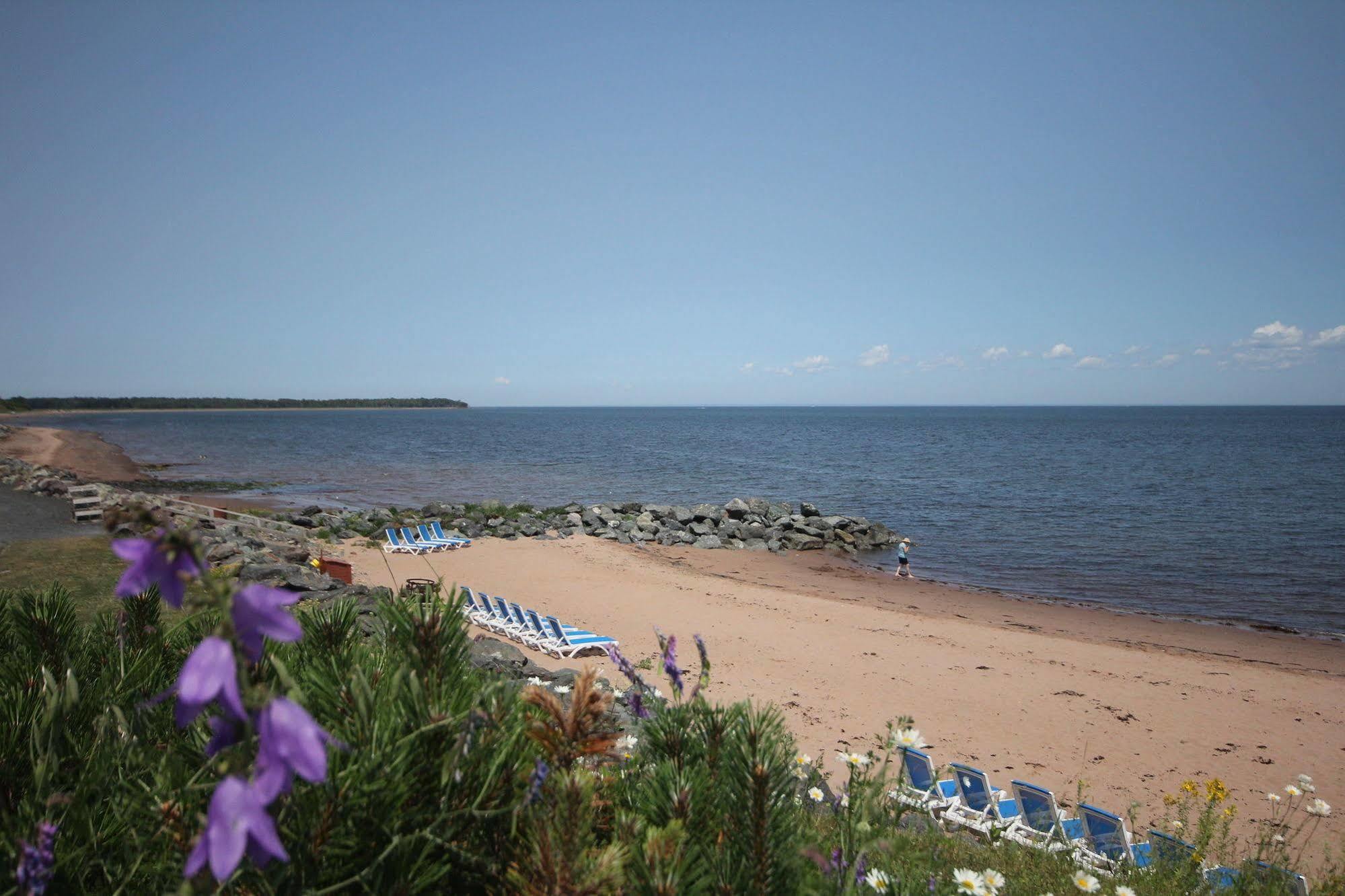 Pictou Lodge Beach Resort